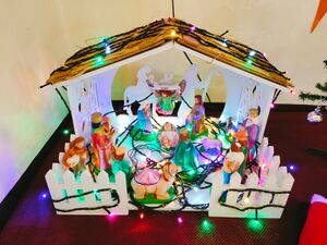 18530-School Christmas Day 3.jpeg