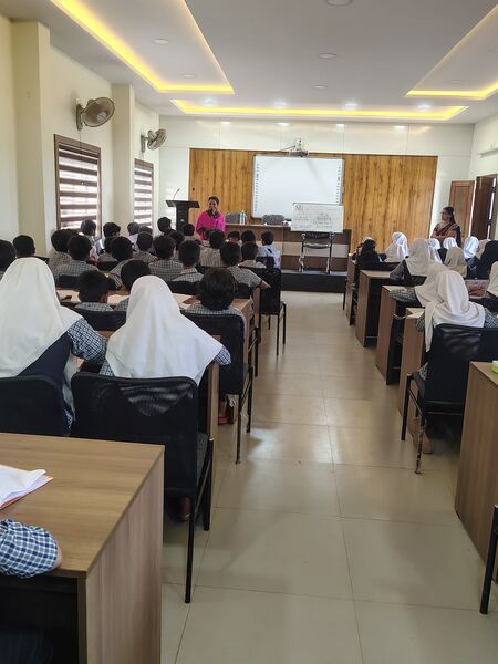 പ്രമാണം:19077 talent stars 6.jpg