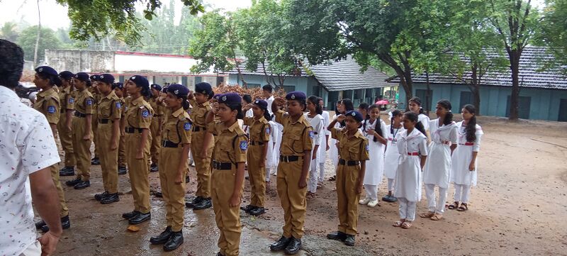 പ്രമാണം:21098-INDEPENDENCE DAY-3.jpg