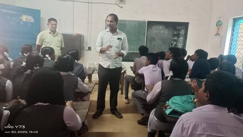 പ്രമാണം:41089 maths club 1.jpg