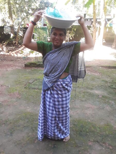 പ്രമാണം:44021 archa 1.jpg