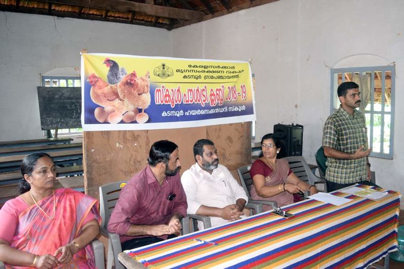 പ്രമാണം:Kadambur poultry010.jpg