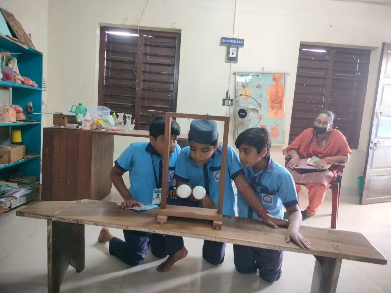 പ്രമാണം:Scn club2.jpg