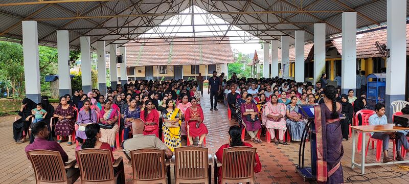 പ്രമാണം:11002 Classpta.jpg