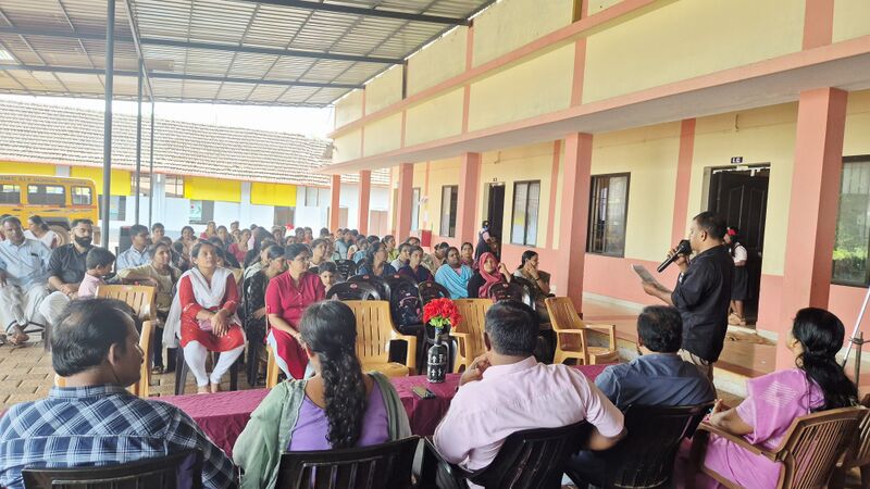 പ്രമാണം:12329 janaral body1.jpg