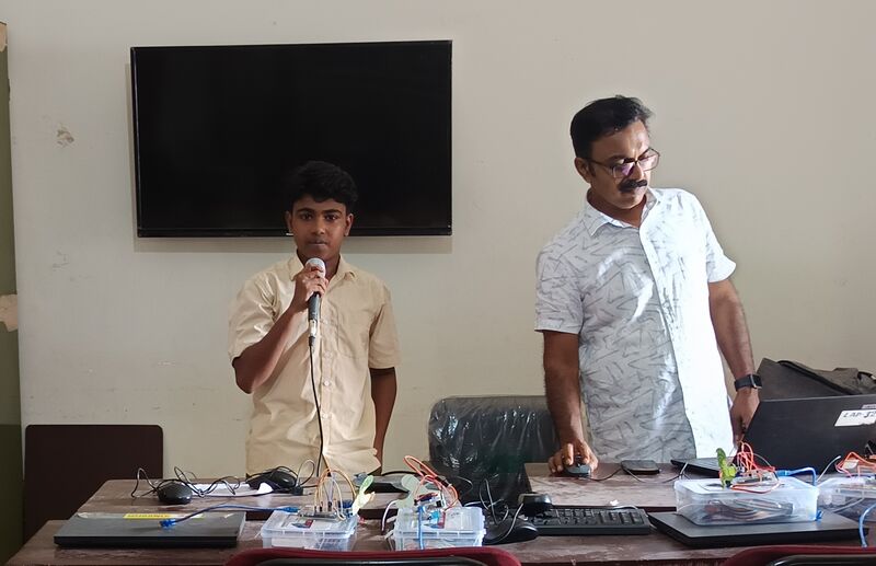 പ്രമാണം:16041 Lk preliminary camp6 2025Sept.jpg