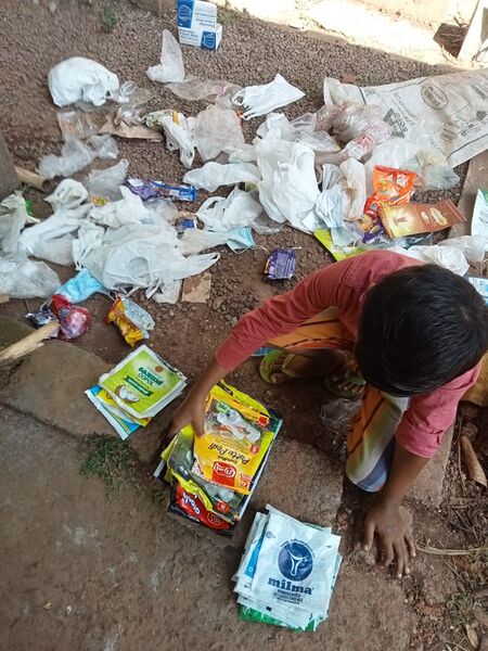 പ്രമാണം:16270plastic2.jpeg