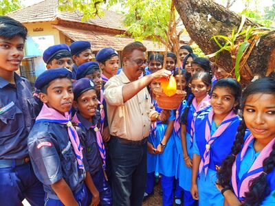 പറവകൾക്കൊരു തണ്ണീർ കുടം പദ്ധതി സ്കൗട്ട് & ഗൈഡ്സിൻ്റെ ആഭിമുഖ്യത്തിൽ നടത്തി.പദ്ധതി ആദരണീയനായ  രമേശൻ സാർ നിർവ്വഹിച്ചു.