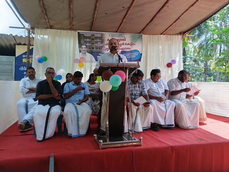 പ്രമാണം:19322-building work2.jpg