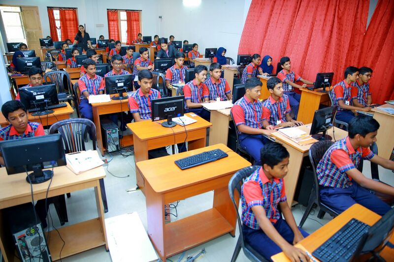 പ്രമാണം:21010 it lab.jpg