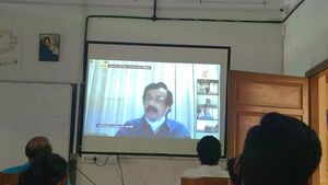 33056 hightech26.jpg