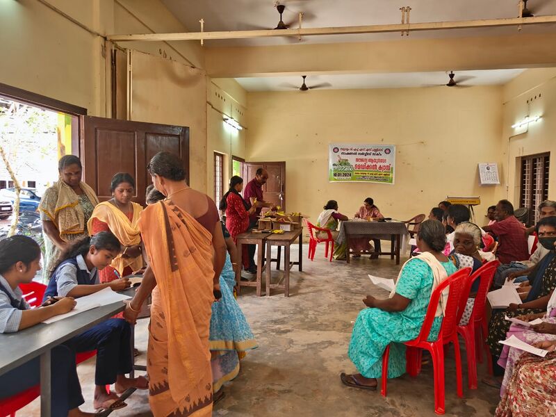 പ്രമാണം:35026. ayu camp.jpeg