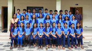 42011 LK24-27 groupphoto.jpg