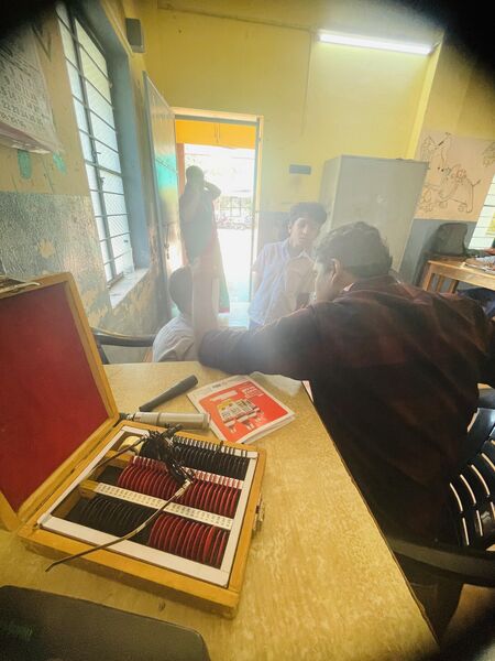 പ്രമാണം:47206 eye2.jpg