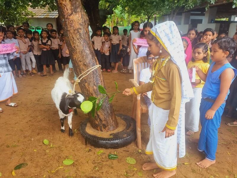 പ്രമാണം:Basheer dhinam.jpeg