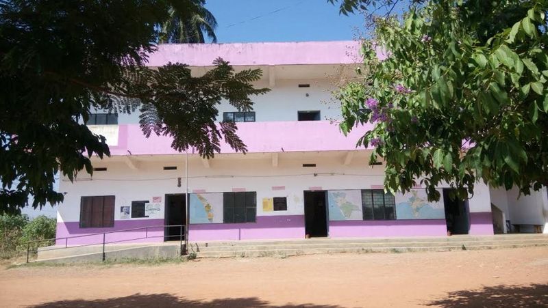 പ്രമാണം:Cmslps mannuthy.jpg