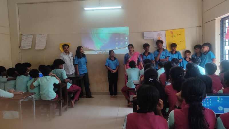 പ്രമാണം:12033 LK Activity.jpg