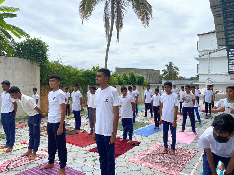 പ്രമാണം:15051 yoga79.jpg