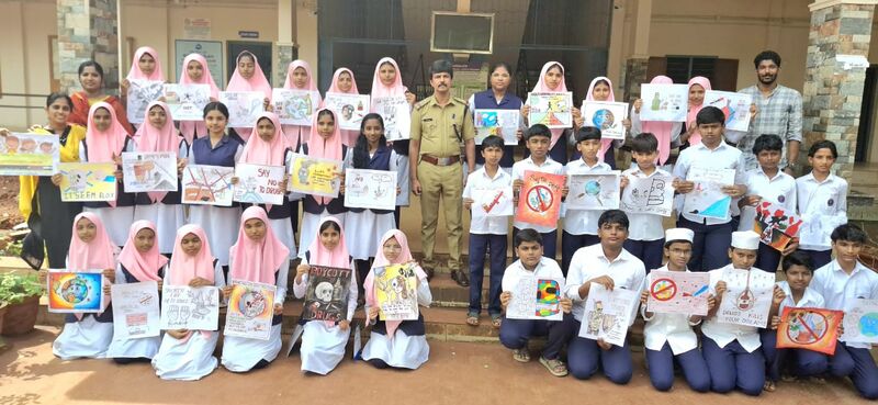 പ്രമാണം:19015-spc anti drug-9.jpg