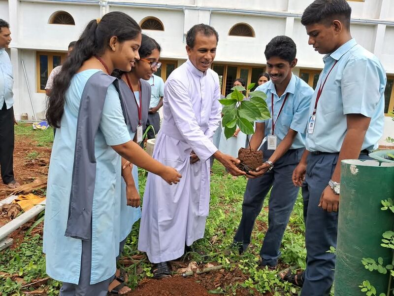 പ്രമാണം:22031-Enviornment Day.jpg