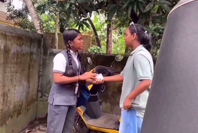 പ്രമാണം:26038 LK LAHARI 3.jpg