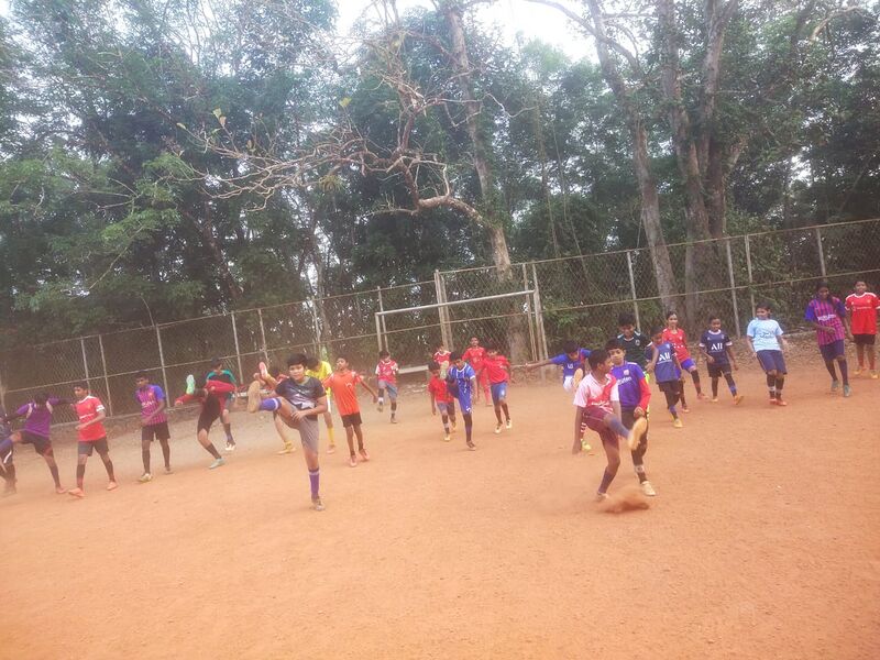 പ്രമാണം:31056 futball2.jpeg