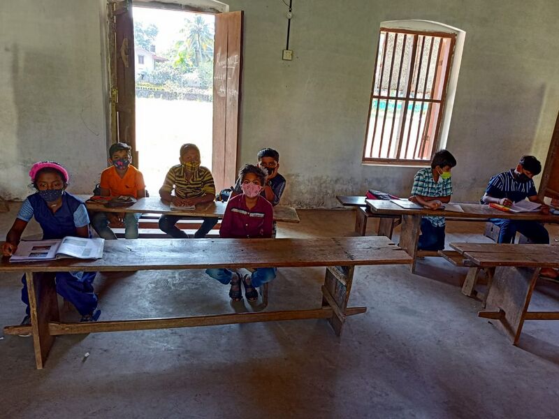 പ്രമാണം:35446 science.jpg