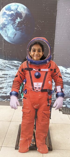 42042 IIST VISIT00.jpg