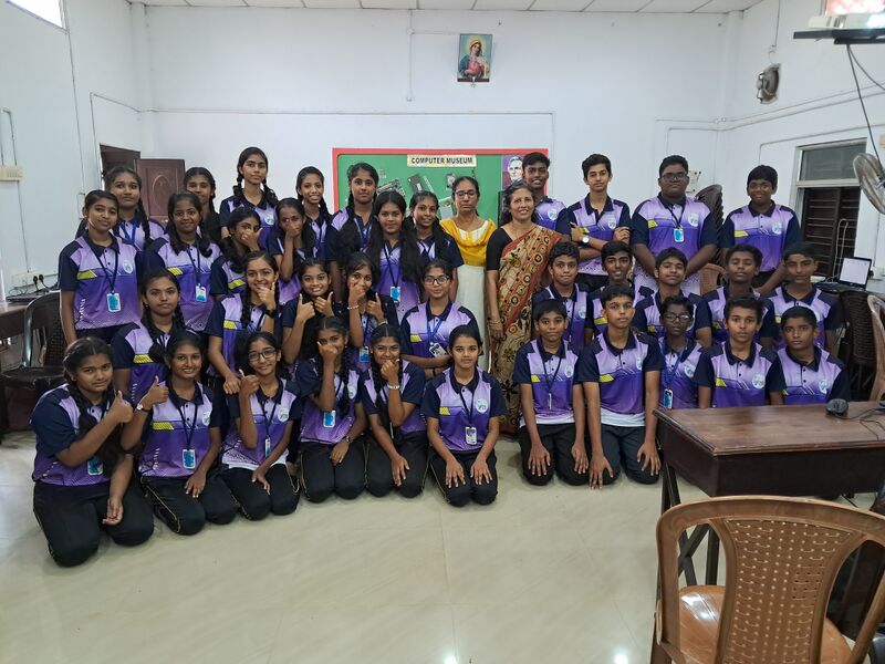 പ്രമാണം:LK 2023-26 photo.jpg