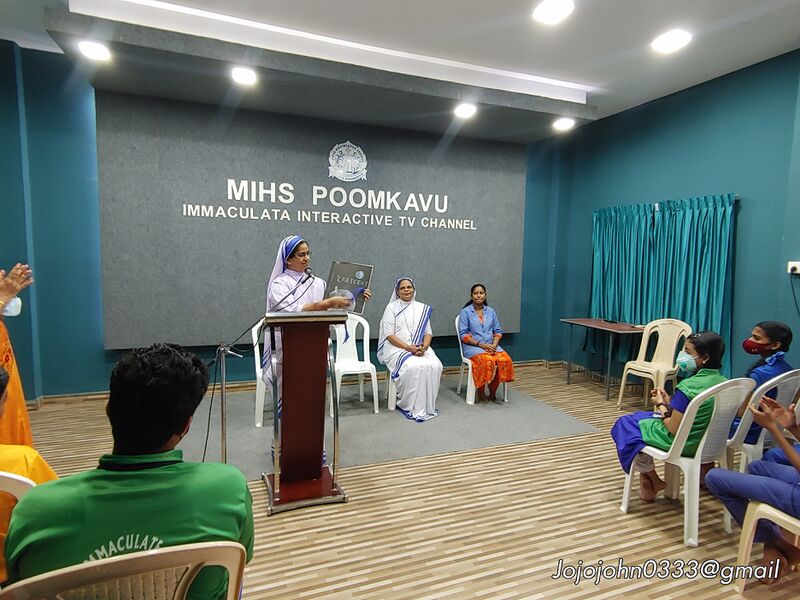 പ്രമാണം:Moonday 35052 2022 (3).jpg