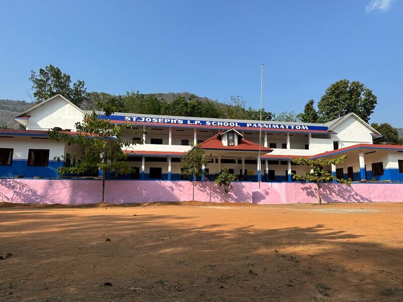 പ്രമാണം:Sjlps pannimattom.jpg