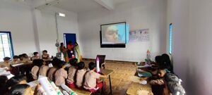 21263 High tech class .jpeg