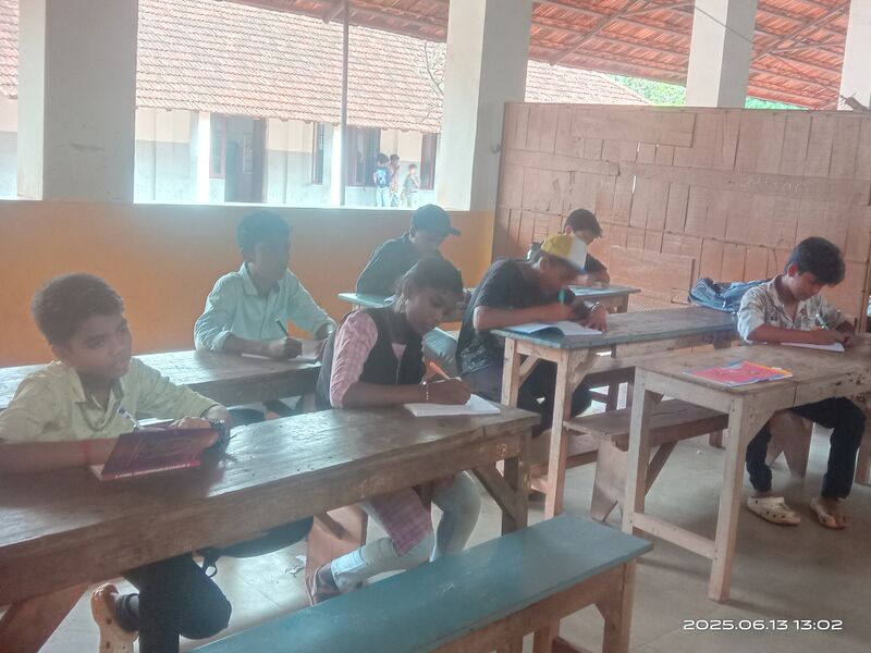 പ്രമാണം:42050 MATH 2 .jpg