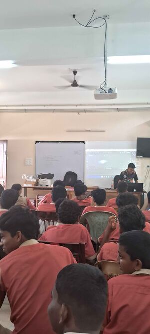 44046 lk23rp ani1.jpg