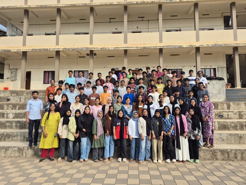 പ്രമാണം:Melady 1 sub dt camp.jpg