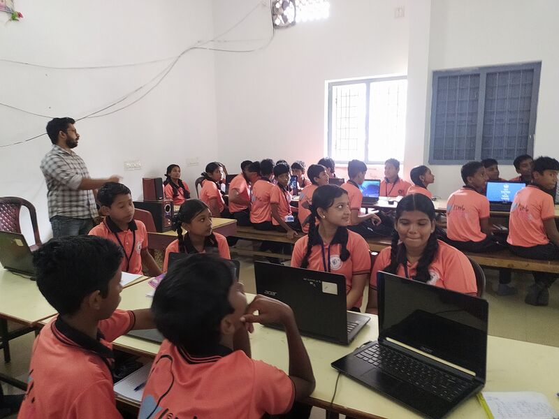 പ്രമാണം:26076pre camp2.jpg