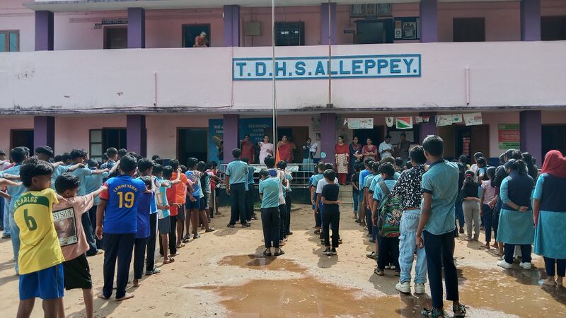 പ്രമാണം:35013 assembly 2.jpg