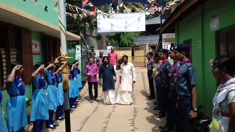 പ്രമാണം:44019 26.jpg