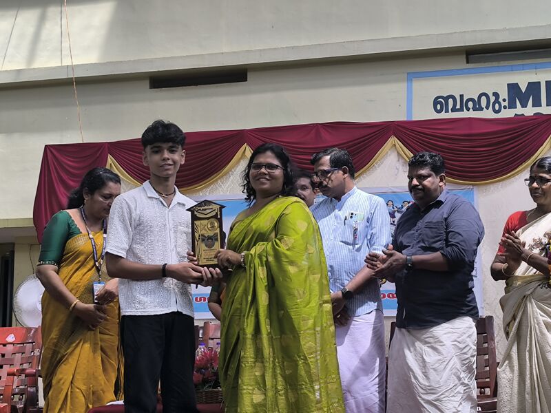 പ്രമാണം:44029 2657.jpg