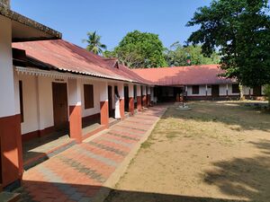 45338-school-photo.jpg