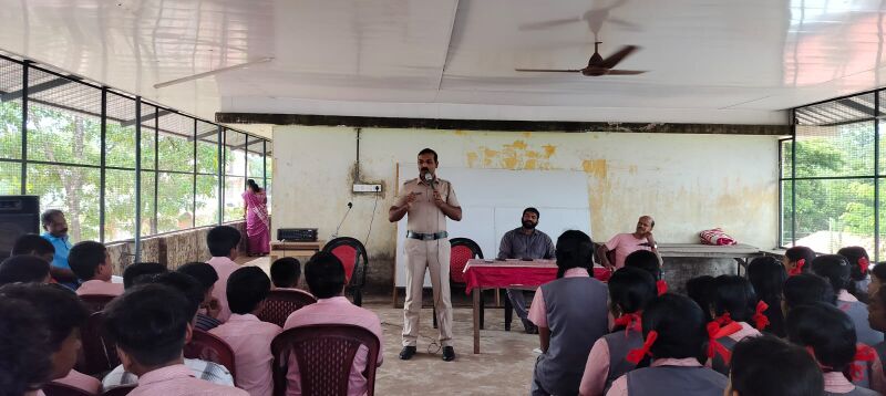 പ്രമാണം:BS TVM 44066 141c.jpeg