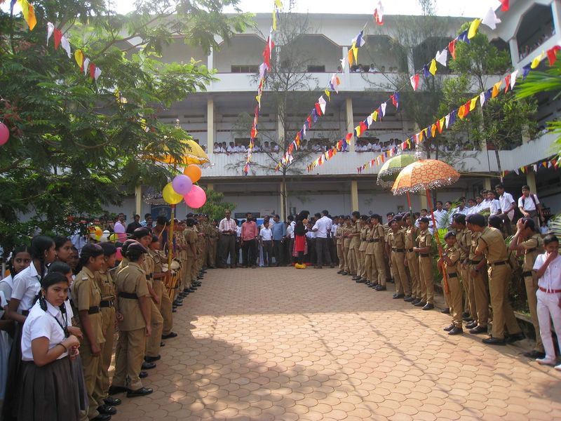 പ്രമാണം:Igyu7MG 3900.resized.JPG