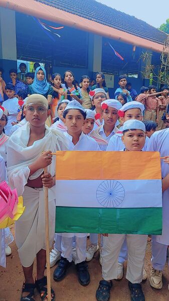 പ്രമാണം:Ylm Independence Day 1.jpg