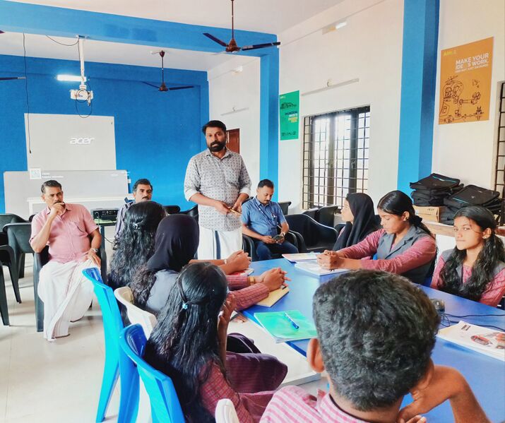 പ്രമാണം:19042 4 LittleKITE Camp 2025.jpg