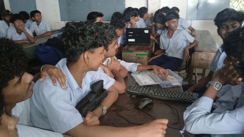 പ്രമാണം:21060 lk FOSS 24.jpg