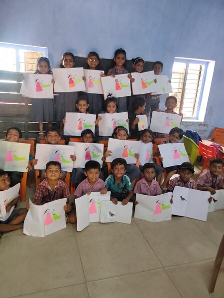 പ്രമാണം:21638-PKD-KUNJ-GROUP.jpg