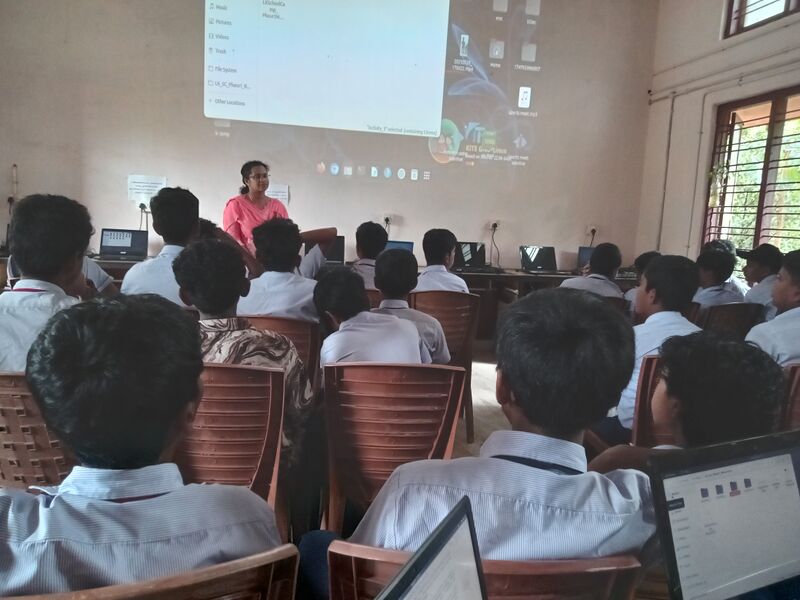 പ്രമാണം:23034 LK CAMP 2025 MAY.jpg