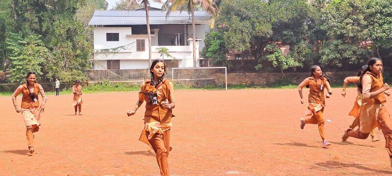 പ്രമാണം:36035 SD 1.jpg