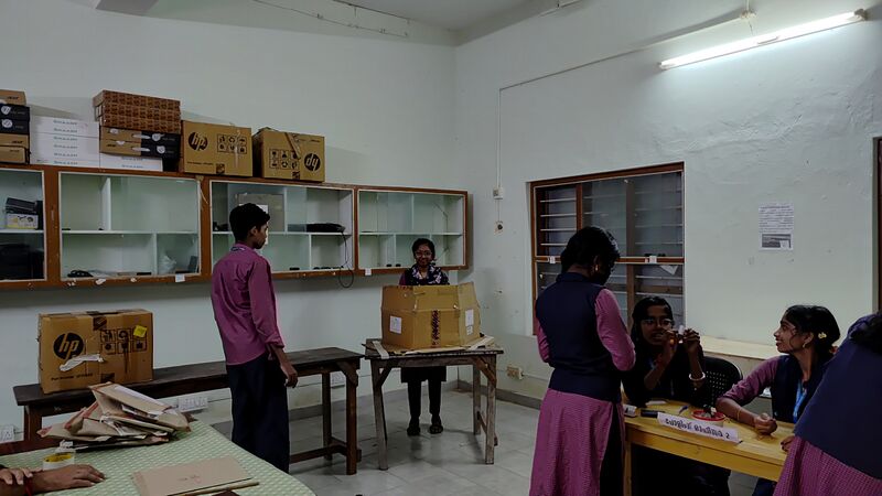 പ്രമാണം:42085 elect 3.jpg