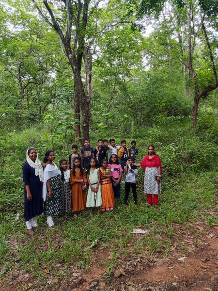 പ്രമാണം:42611 Field Trip.jpg